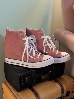 Converse Chuck Taylor Wedge High Top Sneakers in Dusty Rose W/ White Accents 11